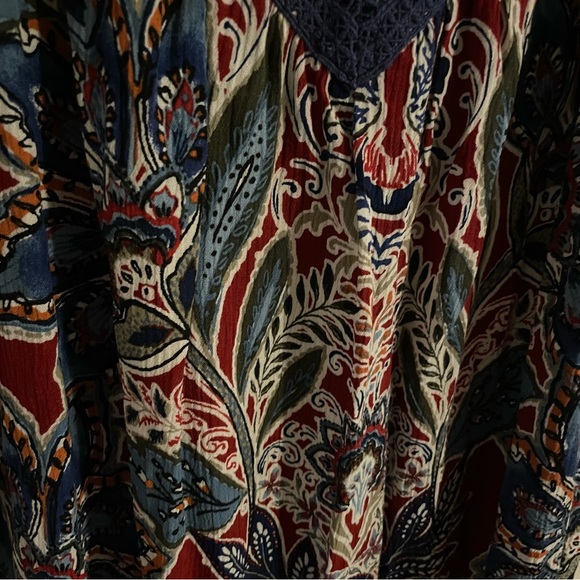 New Women’s Dress - Picture 4 of 10